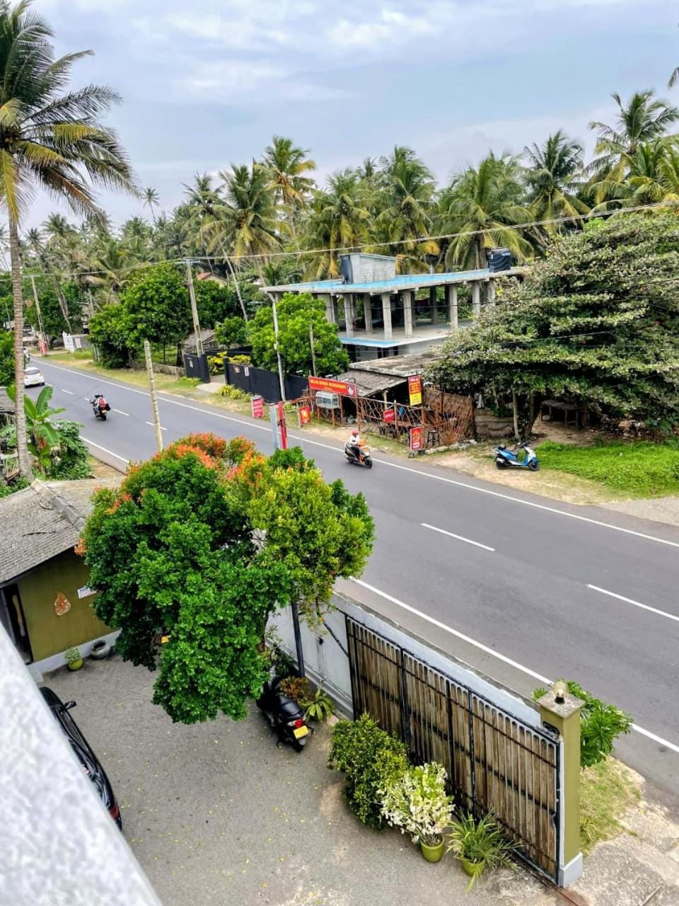 Hirun Beach Hotel Hotel in Southern Province