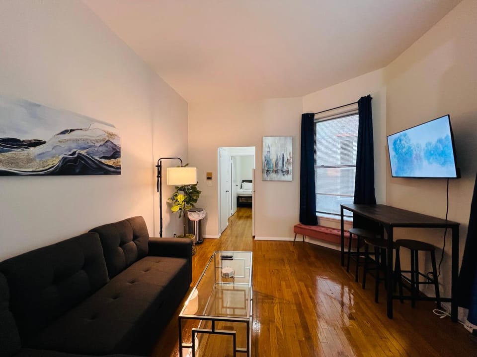 UWS Central Park Collections Apartment in Upper West Side