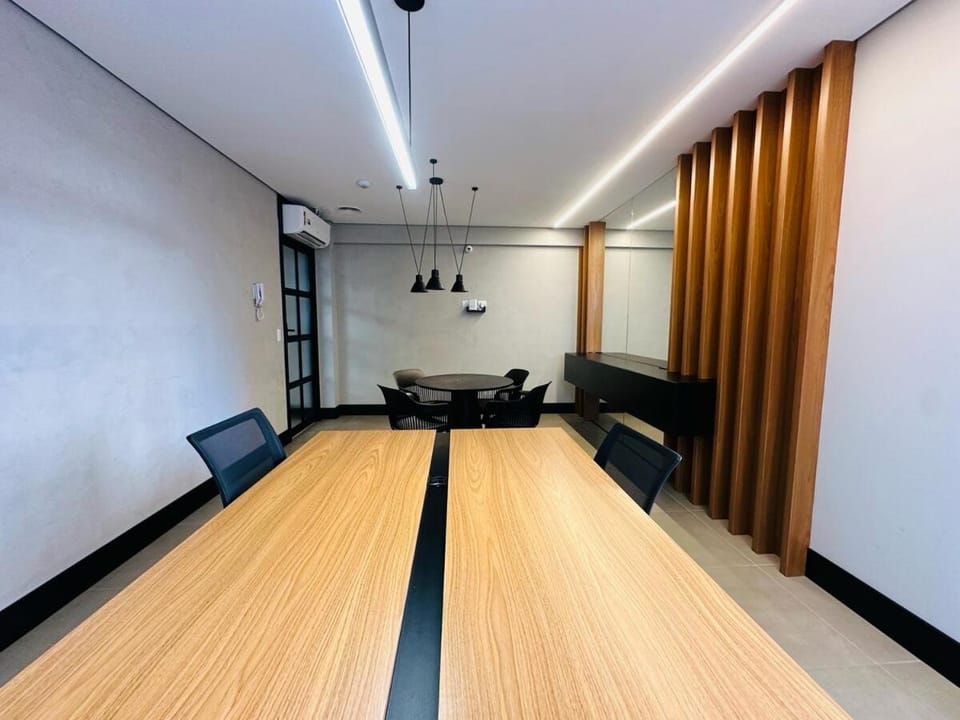 Lindo studio particular, com AC, portaria 24h, Academia Apartment in Curitiba