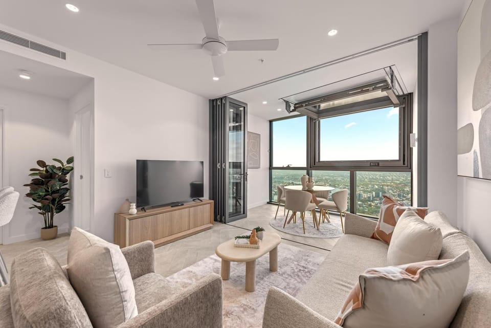 TV and multimedia, Living room, Seating area