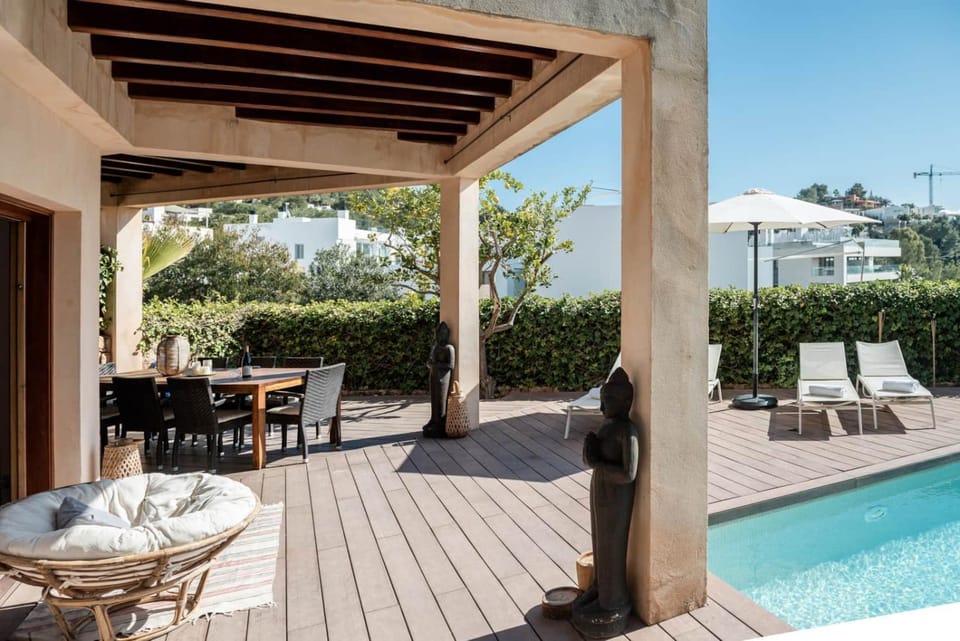 Balcony/Terrace, Swimming pool