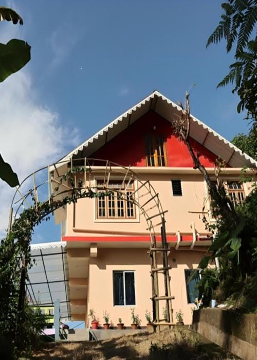 The Silver Tip - A Tea Boutique Farmstay Vacation rental in West Bengal