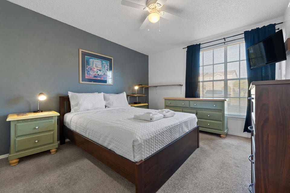 Mango Keys Getaway Near Theme Parks House in Four Corners
