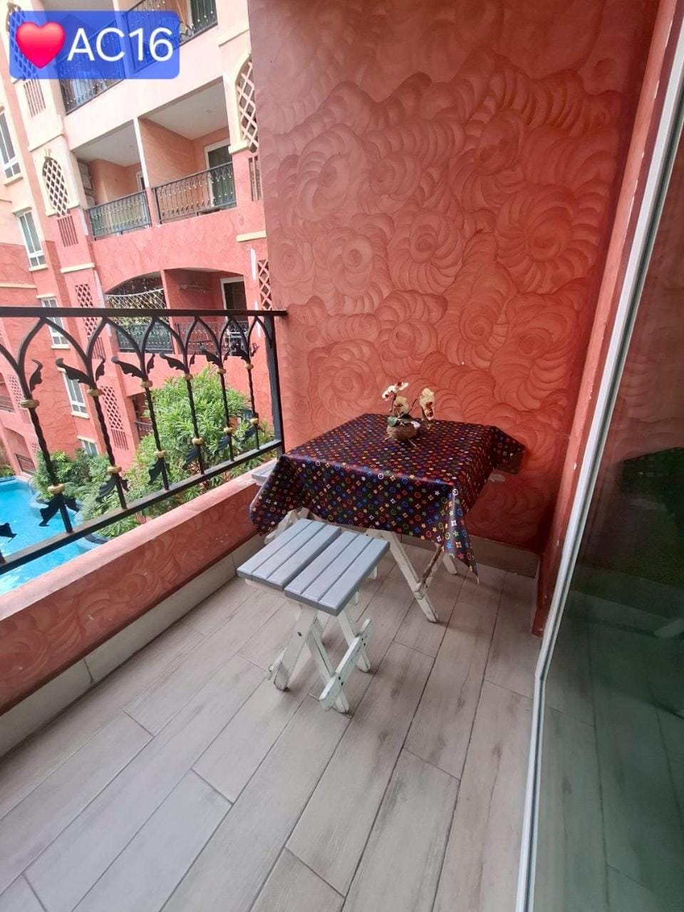 Seven Seas Resort Jomtein Room301 Apartment in Pattaya City