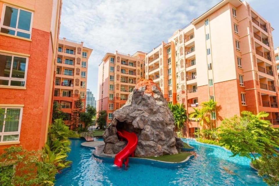 Seven Seas Resort Jomtein Room301 Apartment in Pattaya City