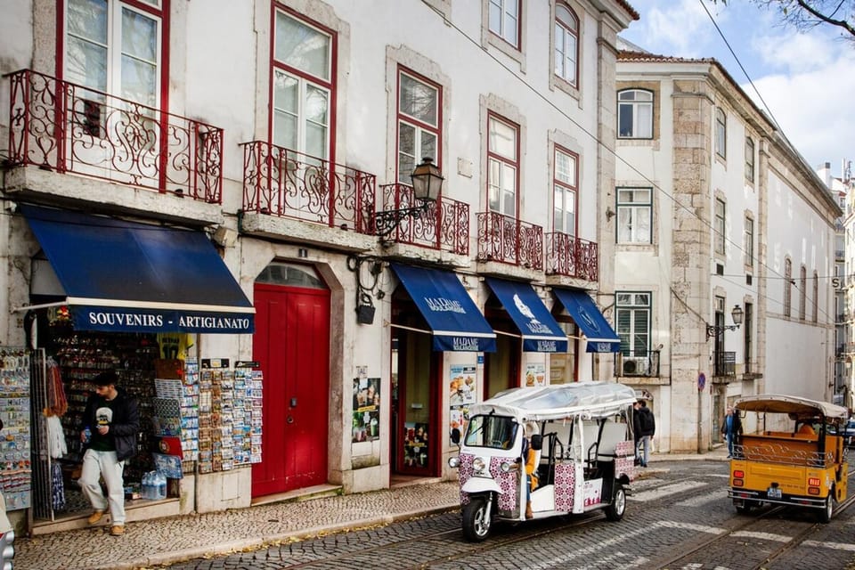 Historical Lisbon Sé Loft | Top Floor Lifestyle Apartment in Lisbon