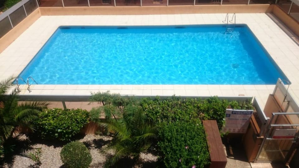 Studio à deux pas du port avec piscine Apartment in Gruissan