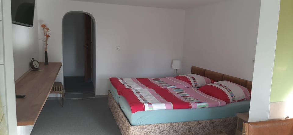 Apartamenty z prywatnym pomostem nad jez Wulpińskim Vacation rental in Poland