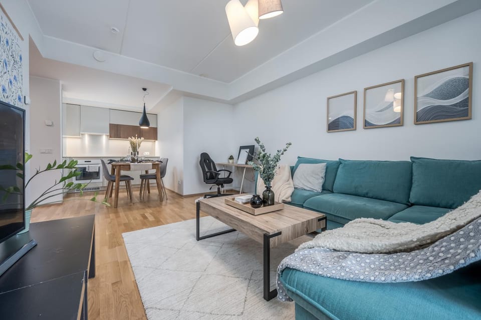 Cozy City Center Apt with Desk - Steps to Old Town Apartment in Tallinn