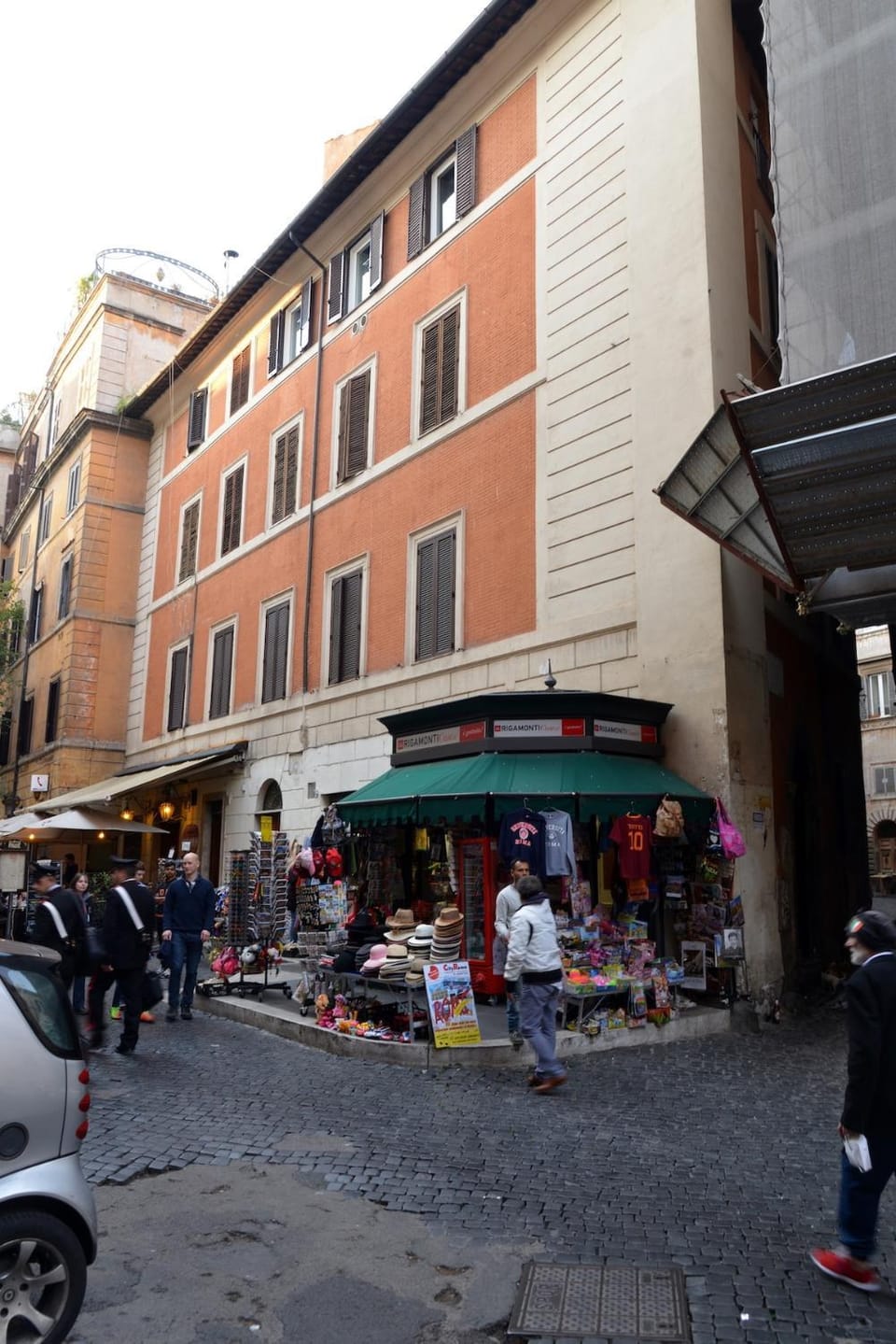 HISTORIC CENTRE LUXURIOUS HOUSE AC and WI-FI Apartment in Rome