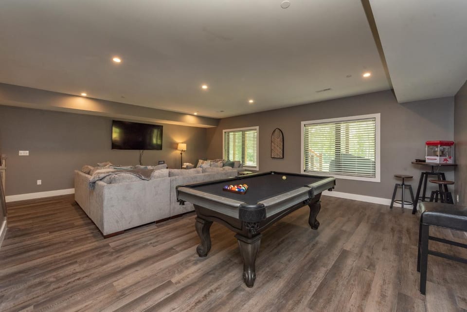 The Perfect Place by Railey Vacations House in McHenry
