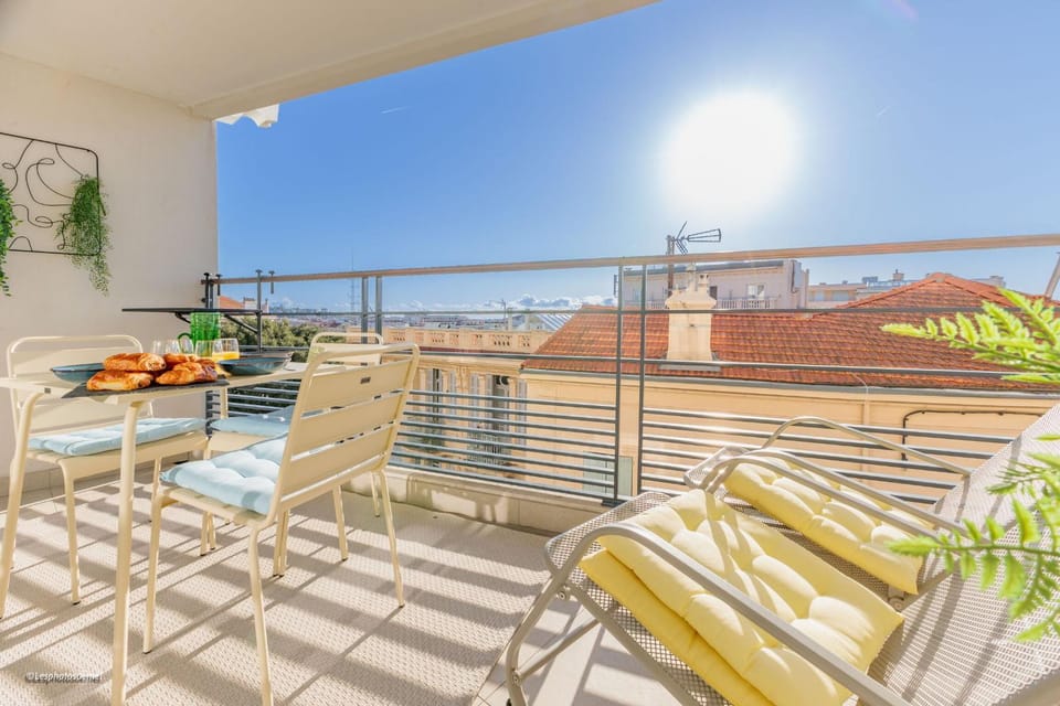 Day, View (from property/room), Balcony/Terrace, Seating area
