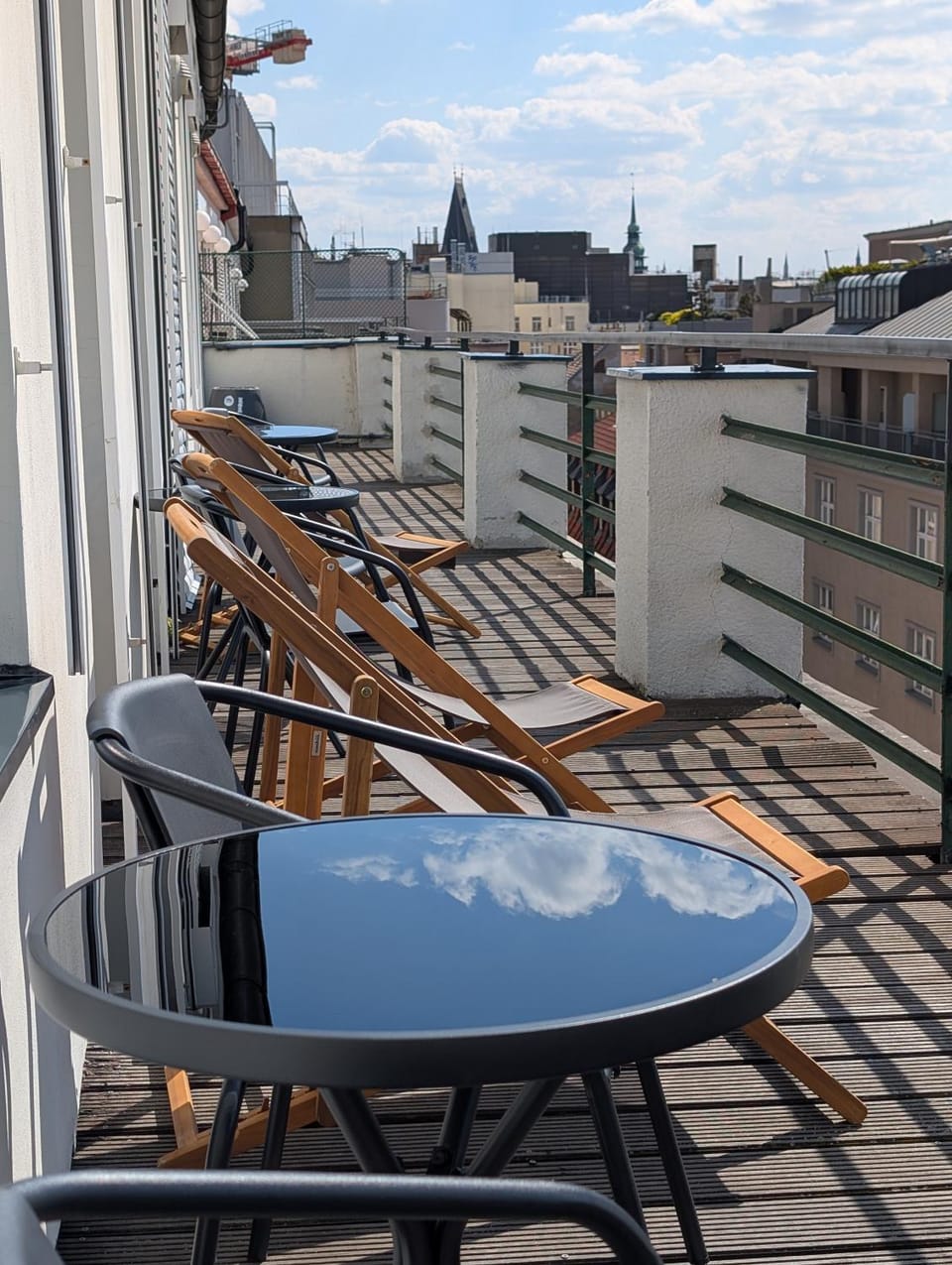 Facade/entrance, View (from property/room), Balcony/Terrace, sunbed