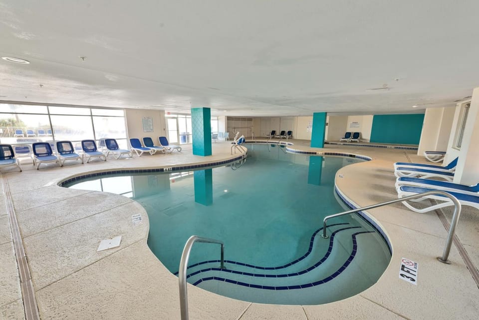 Heated Pools & Sunrise View: Baywatch Resort Condo House in Atlantic Beach