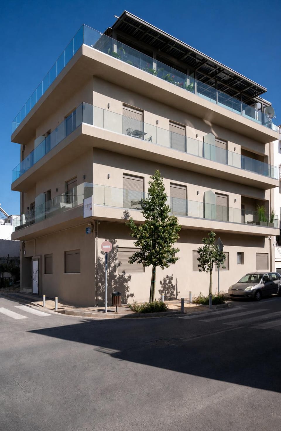 Property building, Day
