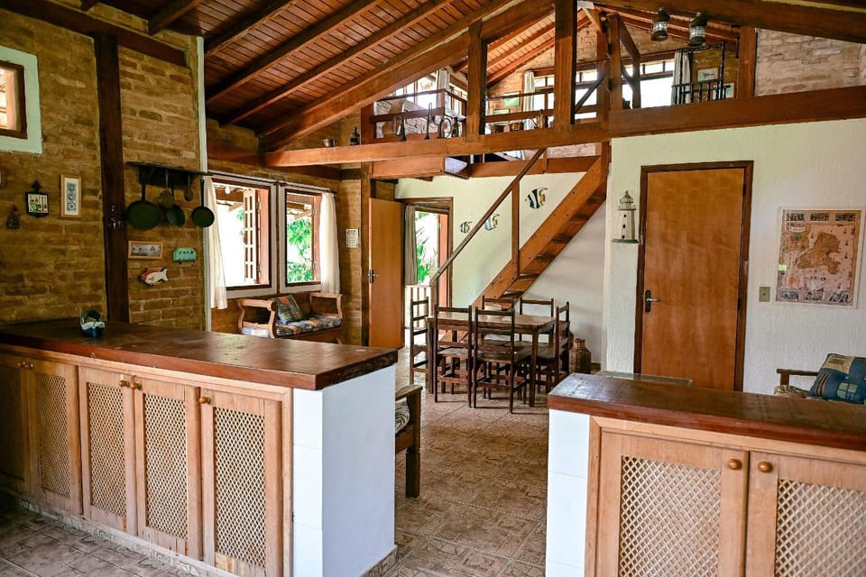 Villa Verde | Espaço e conforto a 5 min da praia House in State of São Paulo