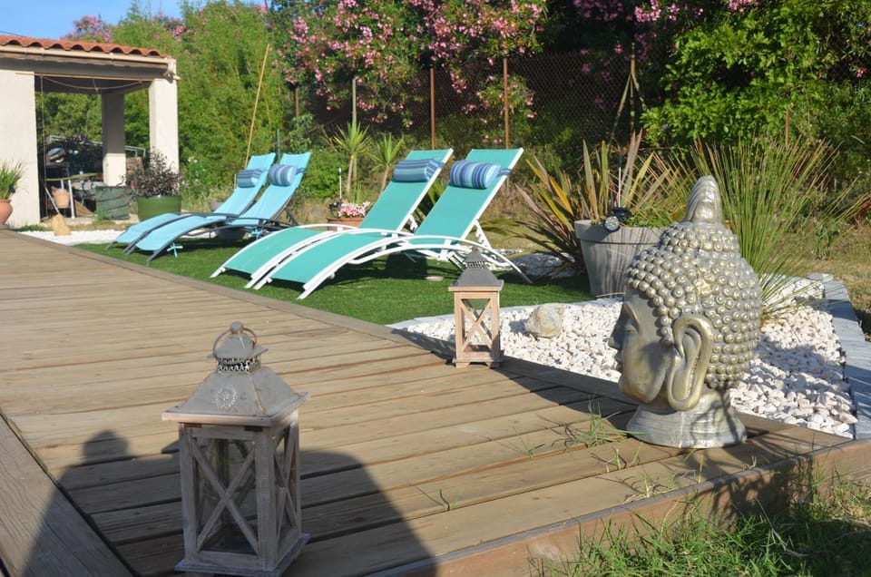 Garden view, Swimming pool