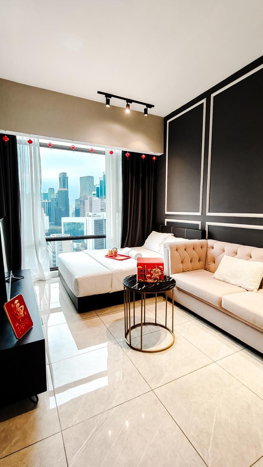 Bed, Living room, Photo of the whole room, Seating area