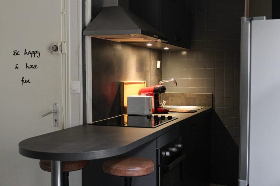 Kitchen or kitchenette, stove