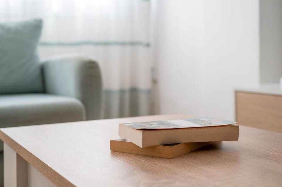 Bright & Spacious Apartment Near the Beach Apartment in Malaga