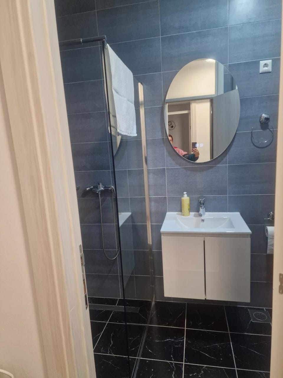 Shower, Bathroom
