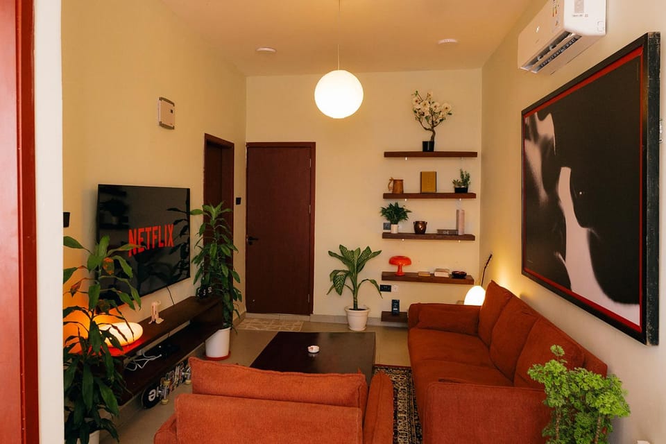 Living room, Seating area, Evening entertainment, air conditioner