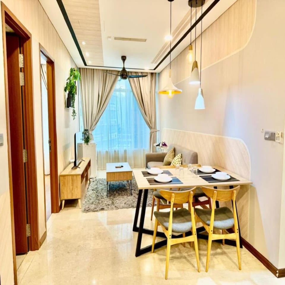 Living room, Dining area