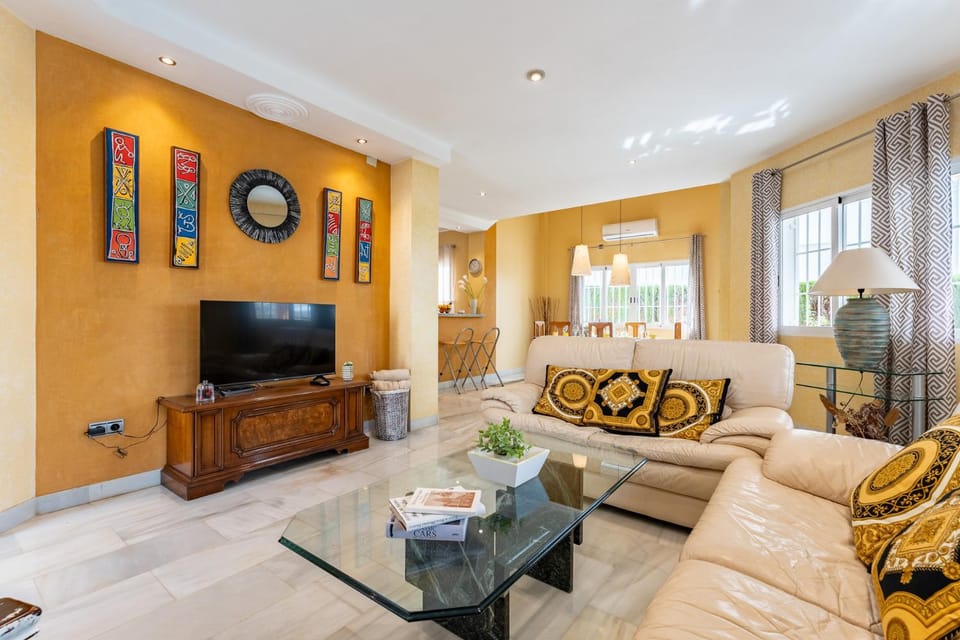 TV and multimedia, Living room, air conditioner