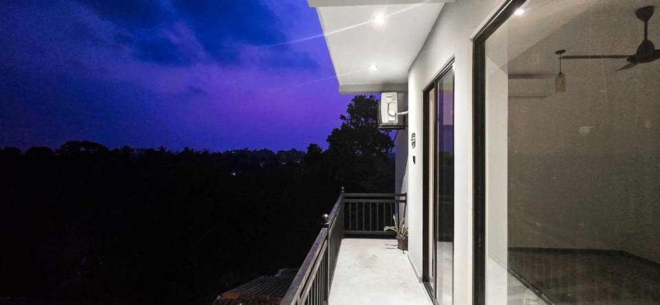Property building, Balcony/Terrace