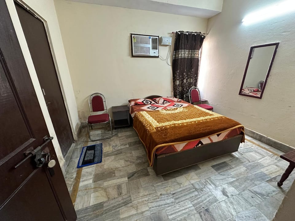 Krishna Residency Hotel in Varanasi
