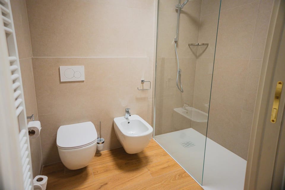 Shower, Toilet, Bathroom, bidet