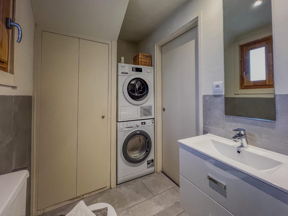 Bathroom, washing machine, dryer