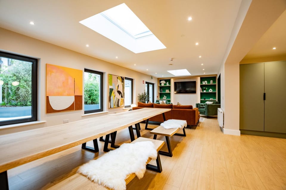 TV and multimedia, Living room, Seating area