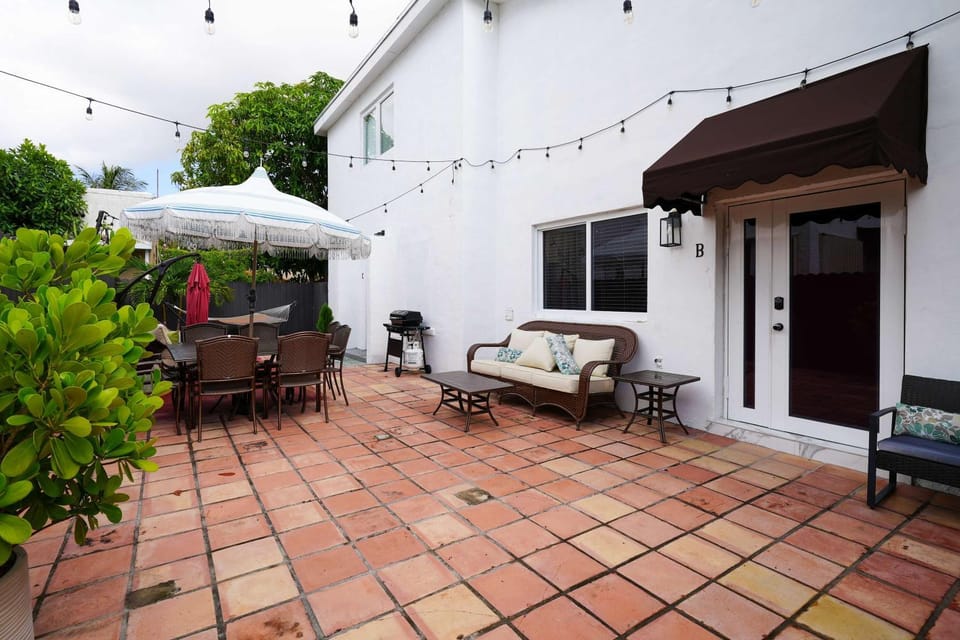 Property building, Patio