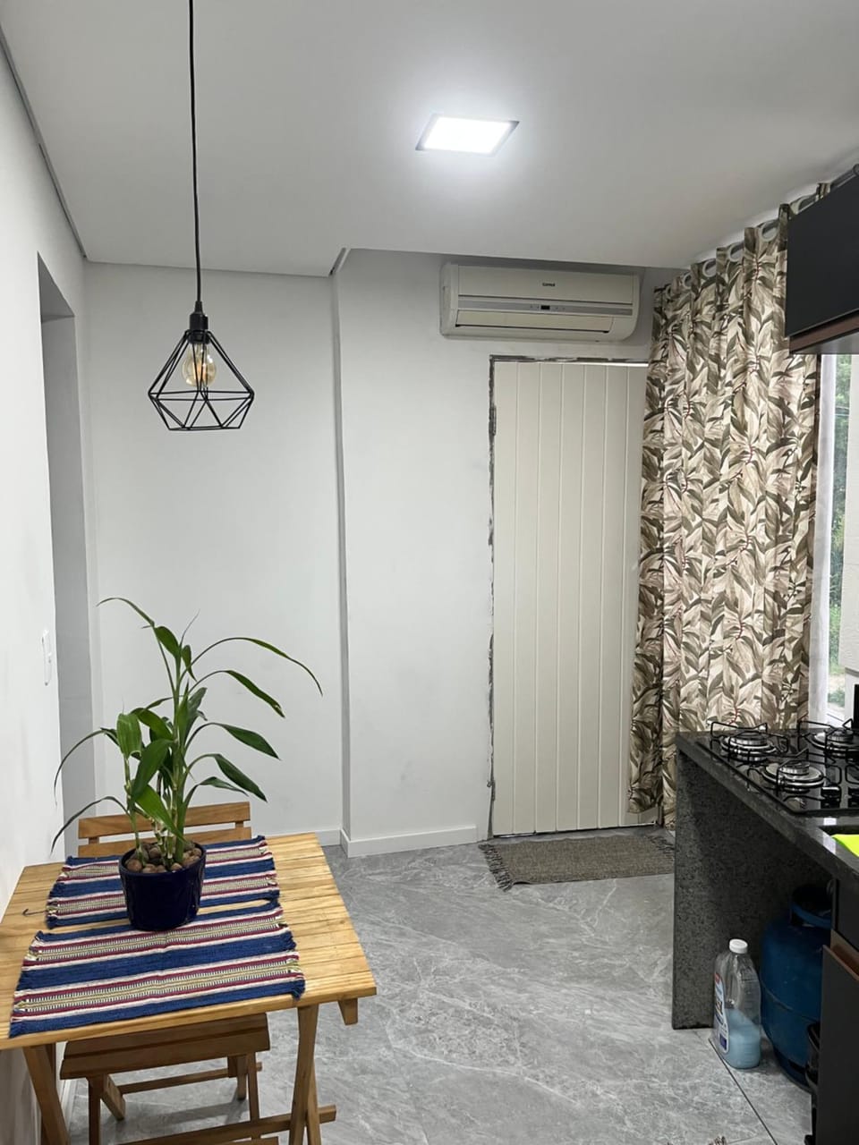 Kitnet charmosa e aconchegante Apartment in Florianopolis