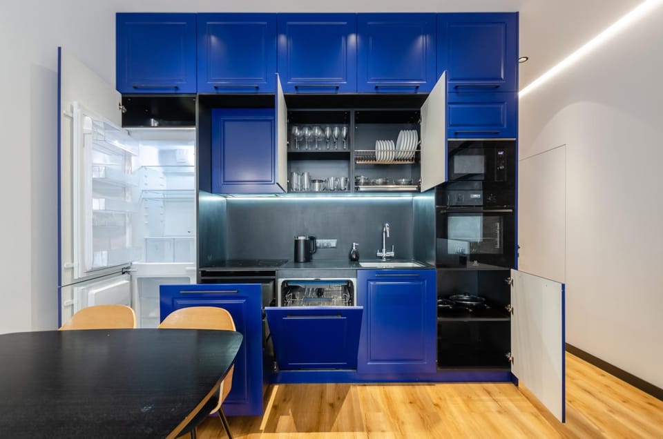 dishwasher, microwave, oven, pet friendly, stove, kitchen