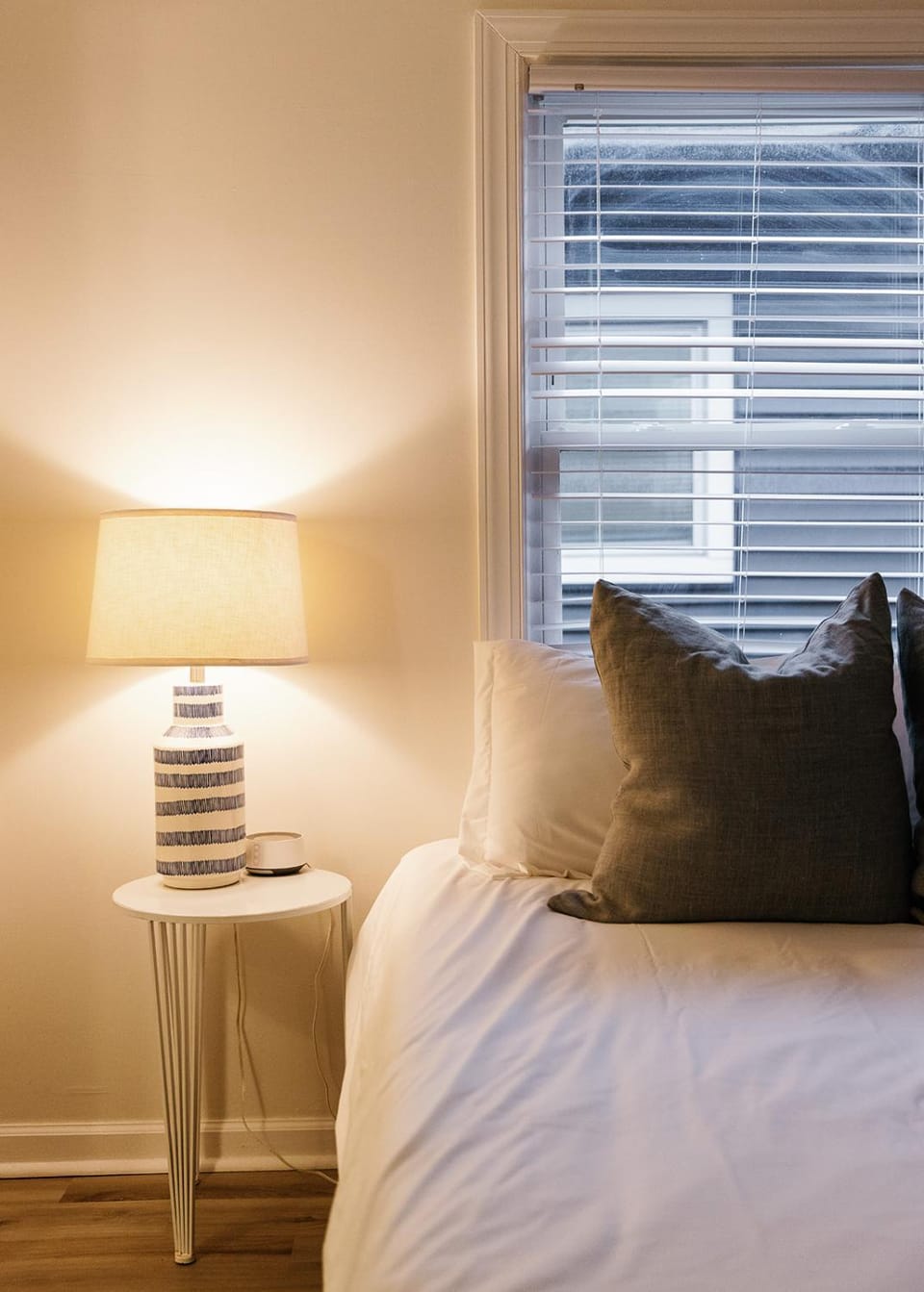 Big Blue - Stylish Studio in Downtown Lexington Apartment in Lexington