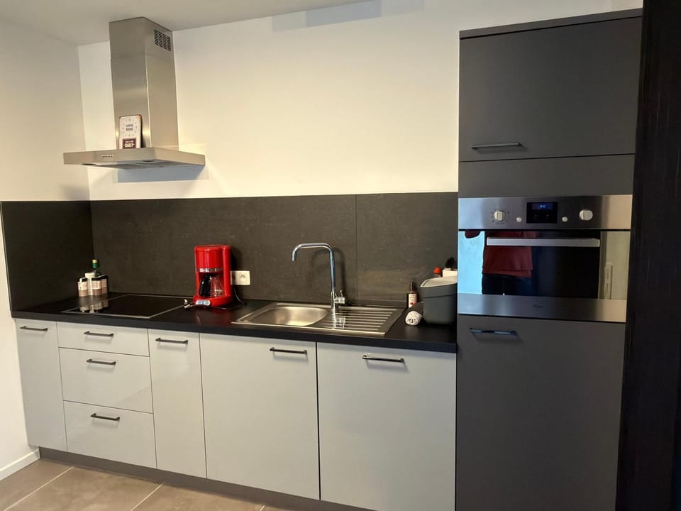 Coffee/tea facilities, Kitchen or kitchenette