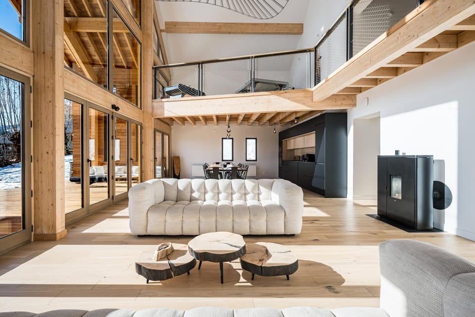 Property building, Living room