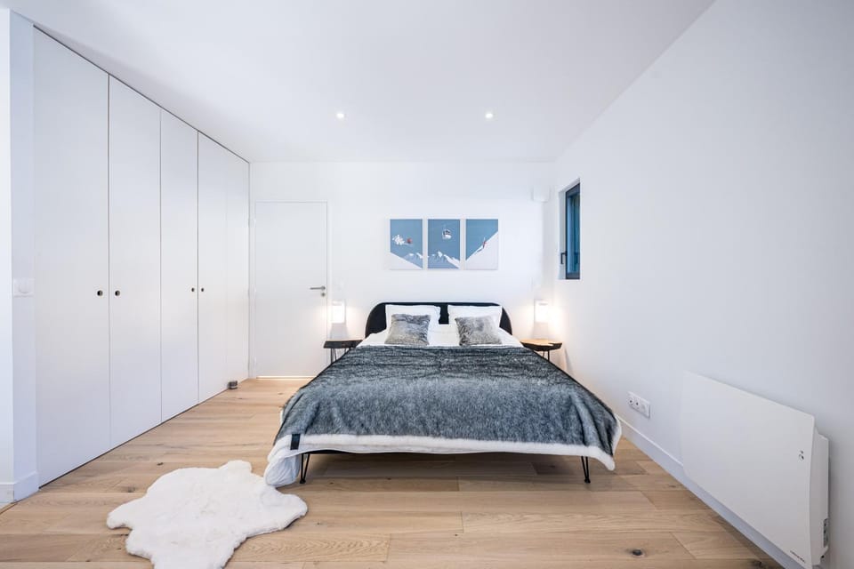 Living room, Bedroom