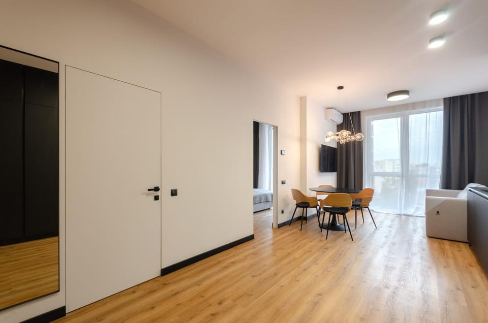 TV and multimedia, Living room, Seating area, air conditioner