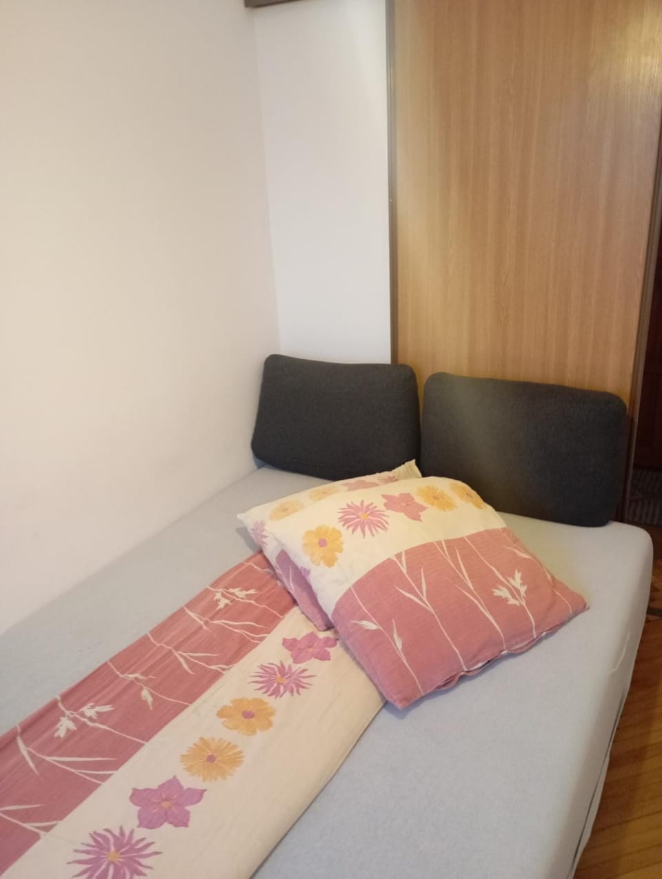 M-3 na wyłączność blisko Jasnej Góry w bloku Apartment in Poland