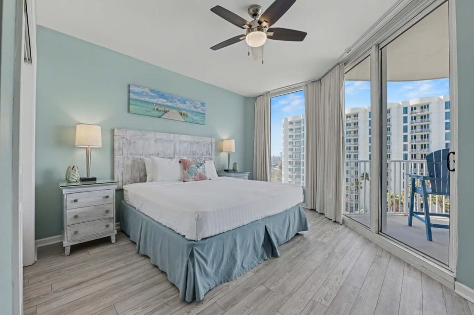 Palm d Away Stay for 6 House in Destin