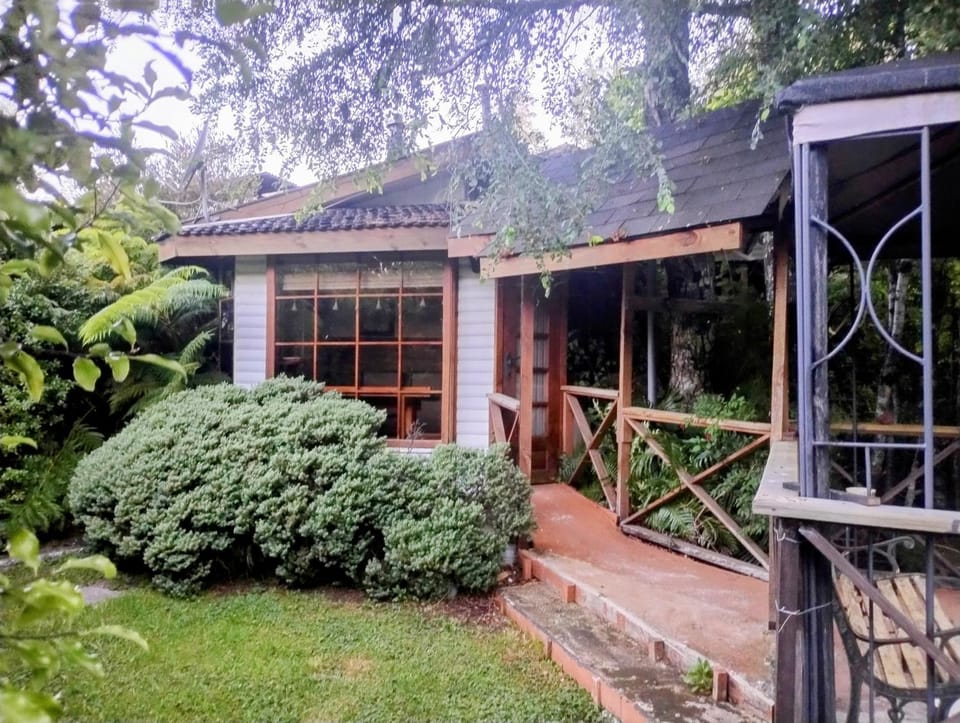 Cabaña 2 personas Pétalos Villarrica House in Araucania, Chile