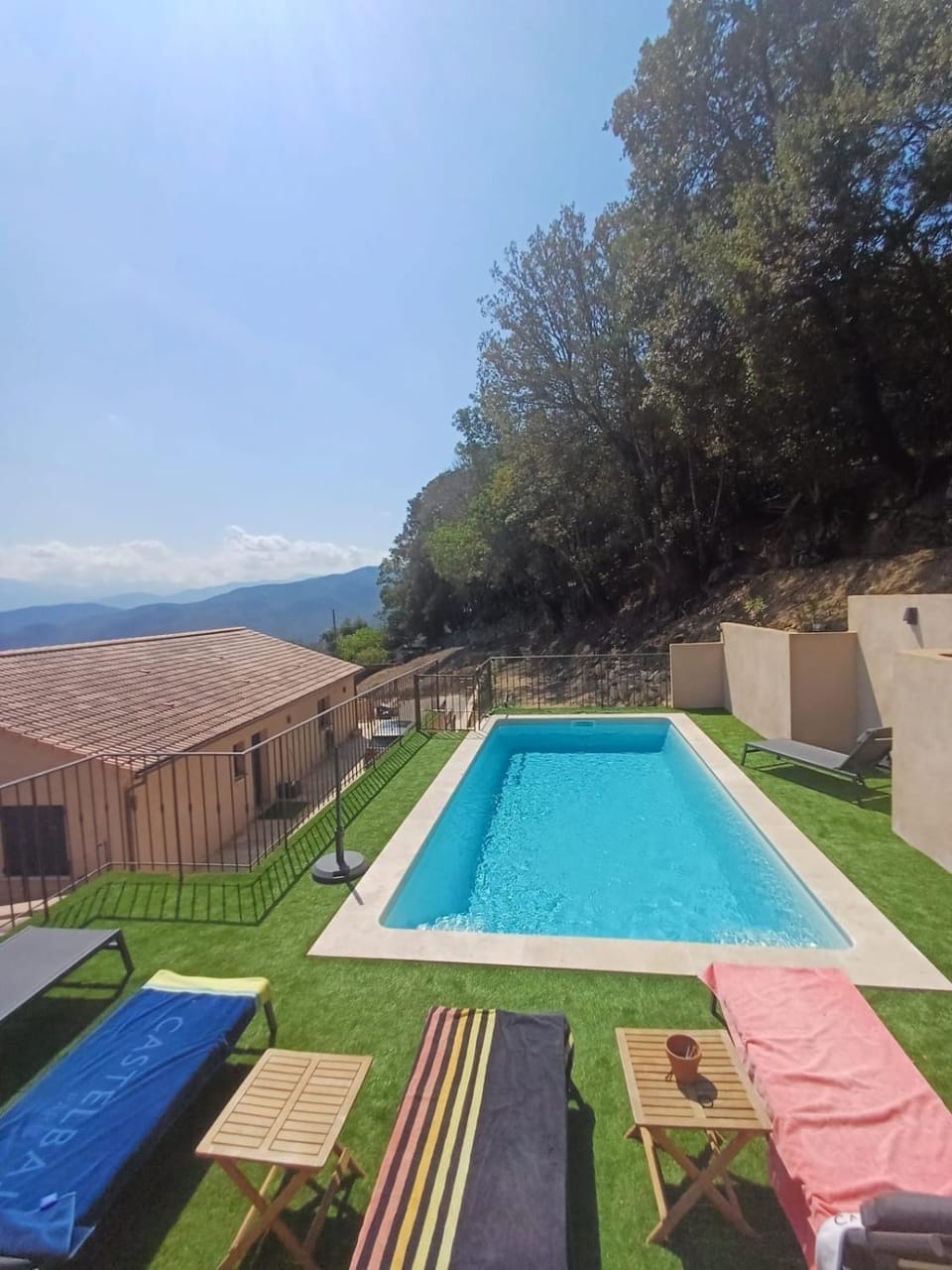 Haut de Villa Superbe vue Piscine privee House in Corsica