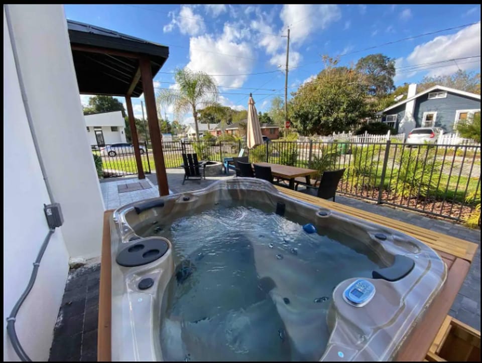Hot Tub, Other