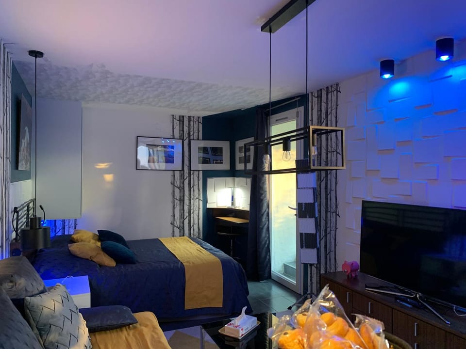 Les 3 Cigales Bed and Breakfast in Nice