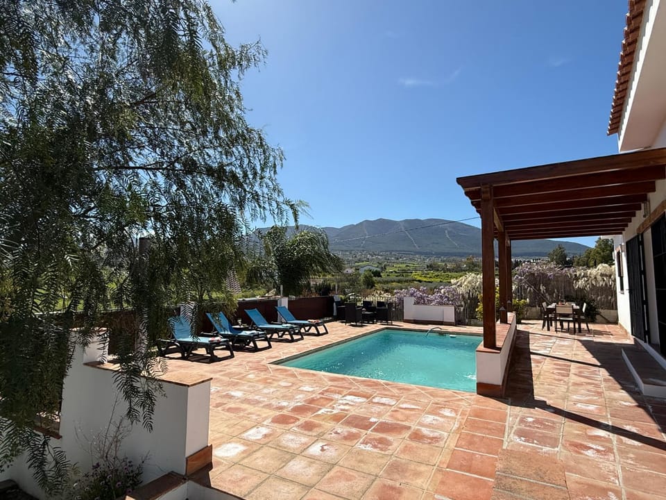 Natural landscape, Mountain view, Pool view, Swimming pool, sunbed