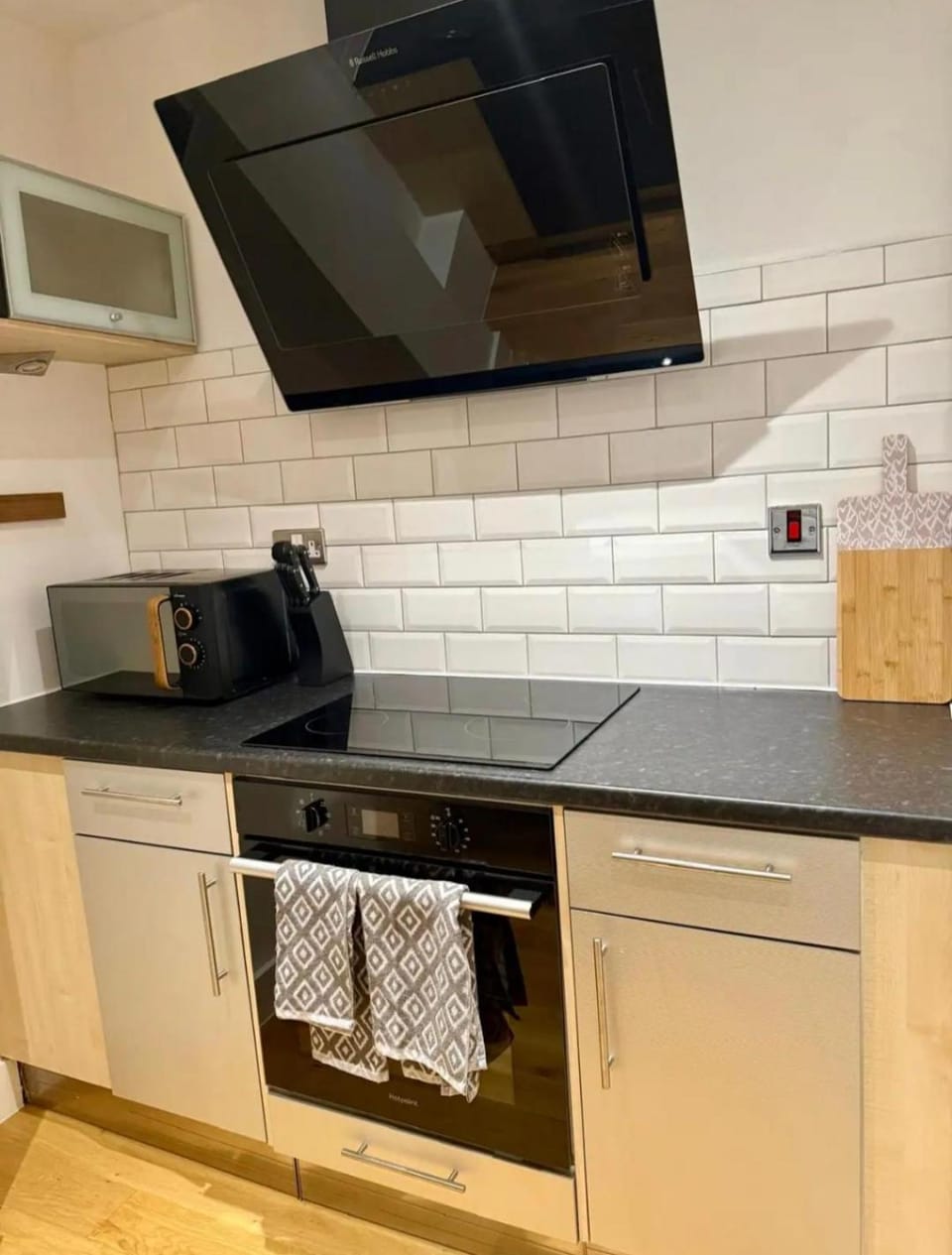 Cosy Spot Lush views from Balcony City Centre Apartment in Sheffield