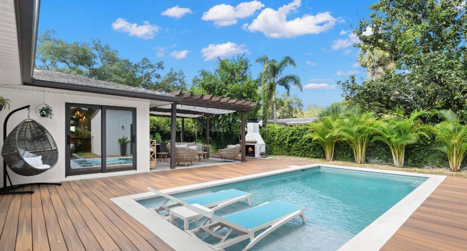 Other, Pool view, Swimming pool, Swimming pool, sunbed